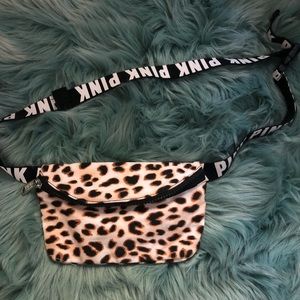 VS PINK fanny pack